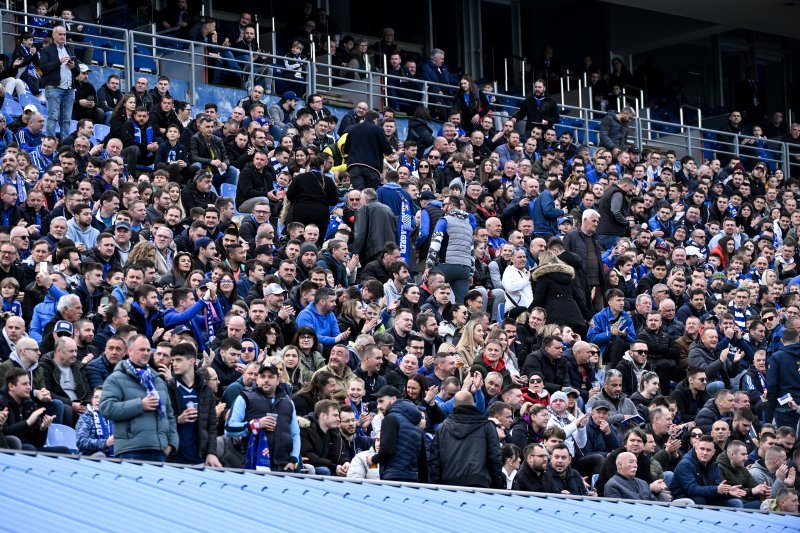 Navijači na Maksimiru, Dinamo - Rijeka