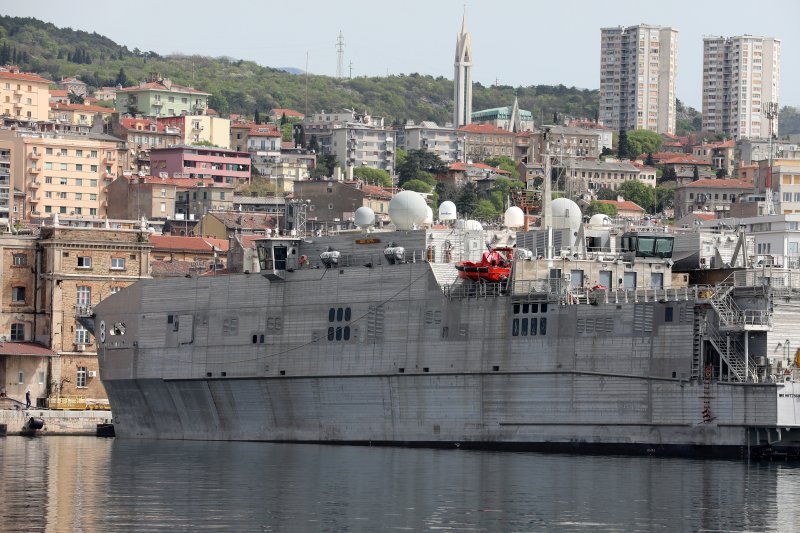 USNS Yuma u Rijeci