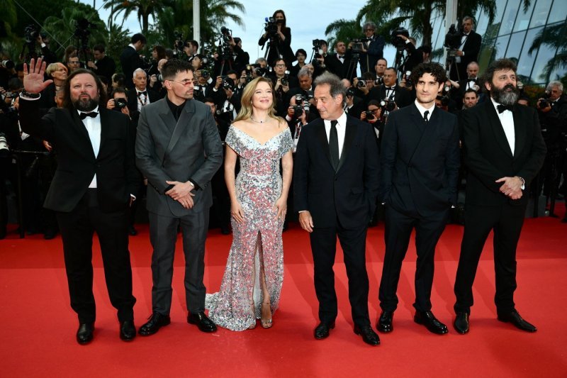 Manuel Guillot, Raphael Quenard, Lea Seydoux, Vincent Lindon, Louis Garrel, Quentin Dupieux