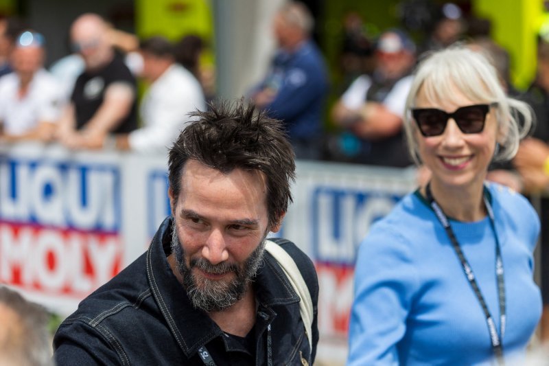 Keanu Reeves i Alexandra Grant