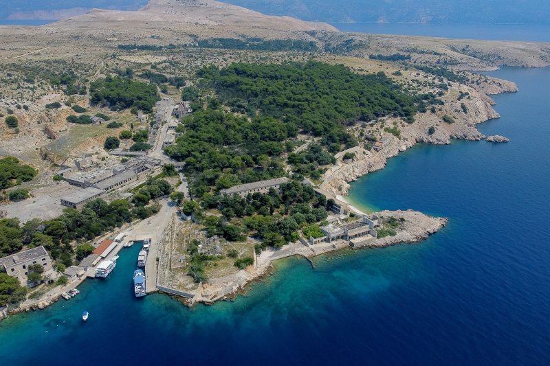 Goli otok iz zraka