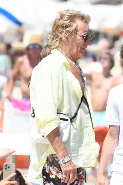 Rod Stewart