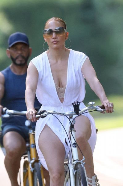 Jennifer Lopez