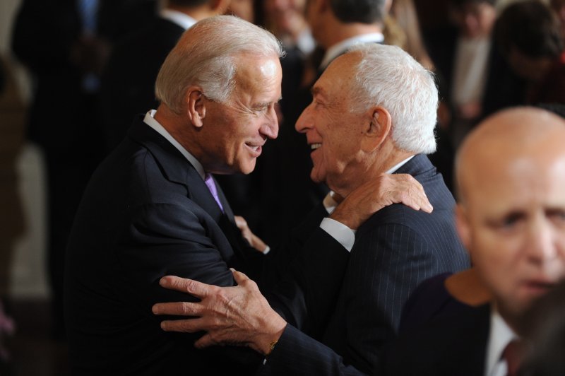 Joe Biden i Frank Lautenberg 2010.