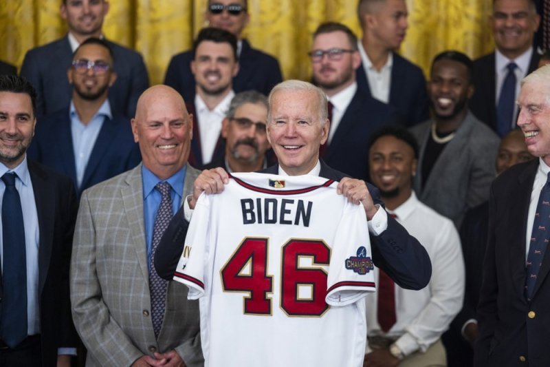 Joe Biden i Atlanta Braves 2022.