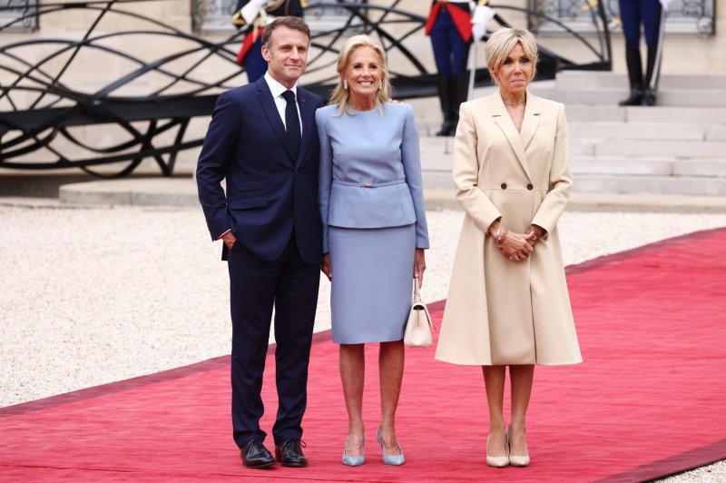 Emmanuel i Brigitte Macron i Jill Biden