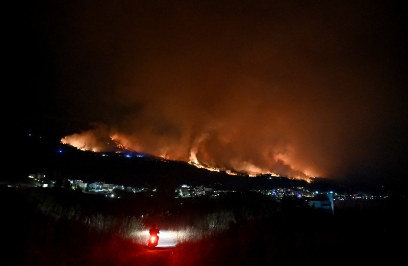 Požar kod Tučepa