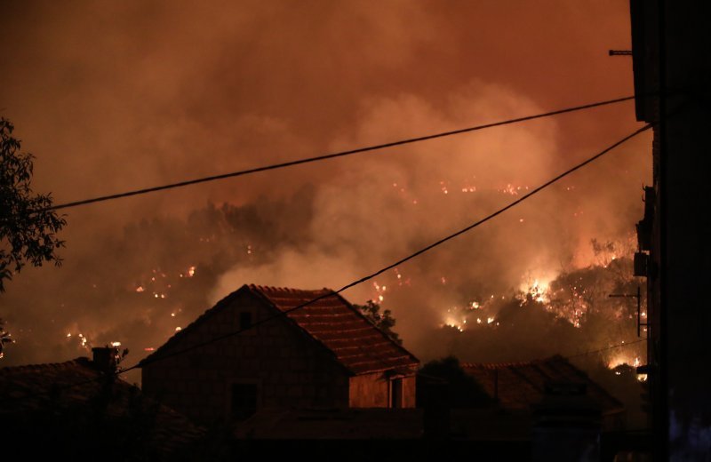 Požar kod Tučepa