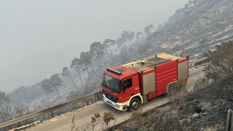 Apokaliptične fotografije uništene šume parka Biokovo