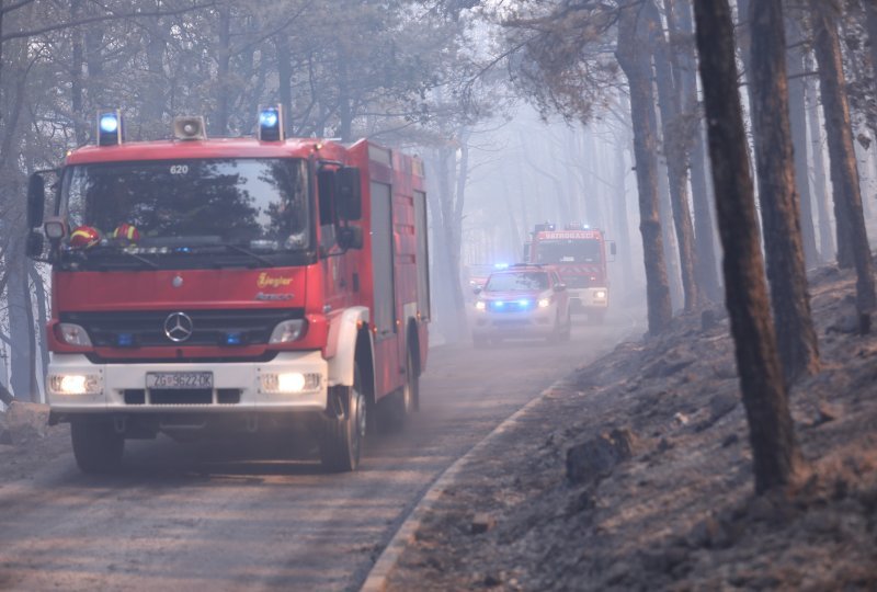 Apokaliptične fotografije uništene šume parka Biokovo