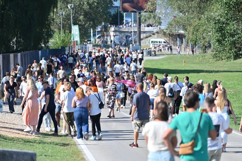 Gužva uoči koncerta Eda Sheerana