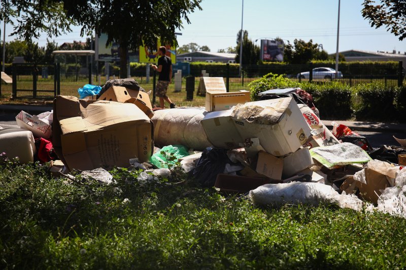 Gomila smeća u Zagrebu