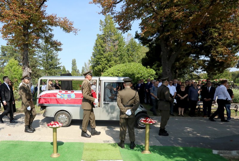 Posljednji ispraćaj Predraga Freda Matića