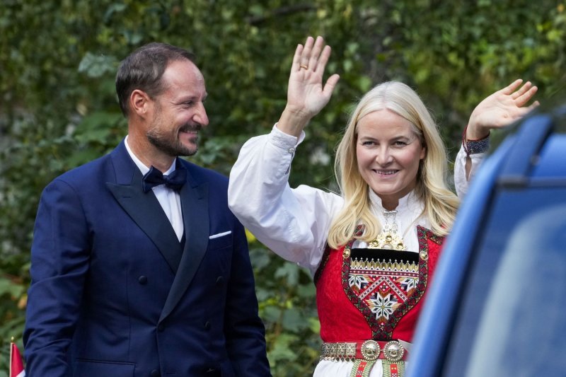 Princ Haakon i princeza Mette-Marit