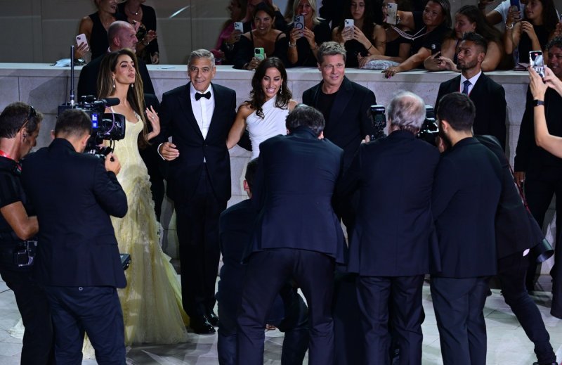 Brad Pitt i Ines de Ramon s bračnim parom Clooney