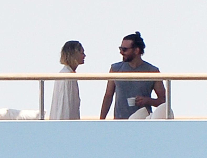 Bradley Cooper i Gigi Hadid na Sardiniji