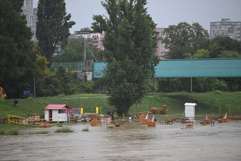 Izlila se rijeka Sava zbog obilnih padalina