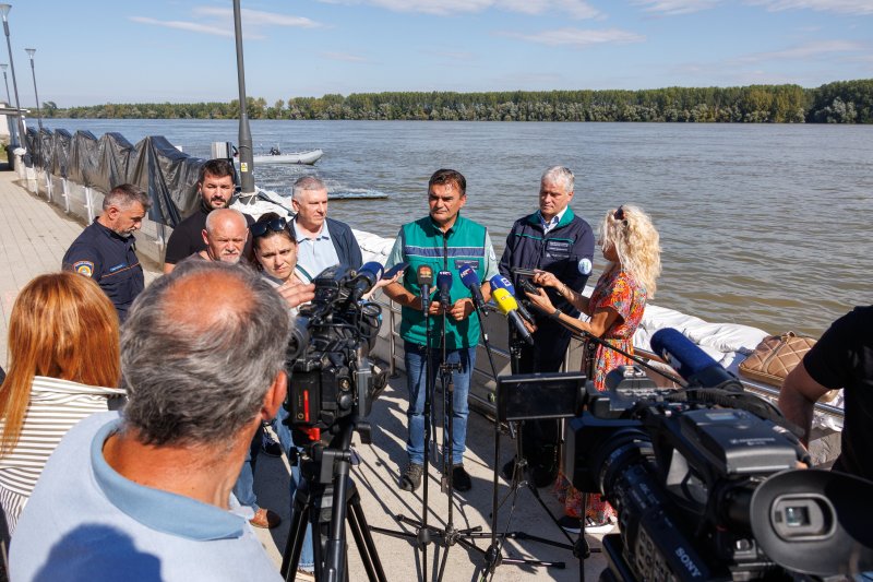 Vrhunac vodenog vala na Dunavu prolazi kroz Vukovar