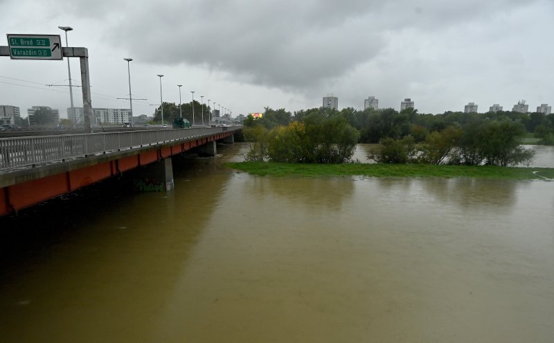 Rijeka Sava, Zagreb