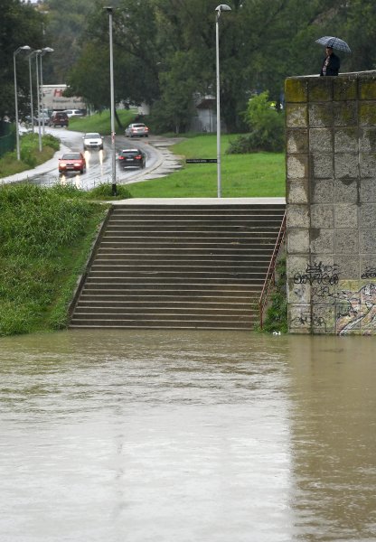 Rijeka Sava, Zagreb