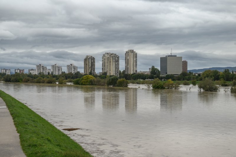 Povišen vodostaj rijeke Save