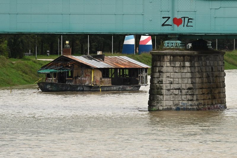 Povišen vodostaj rijeke Save