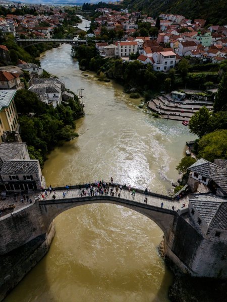 Neretva promijenila boju