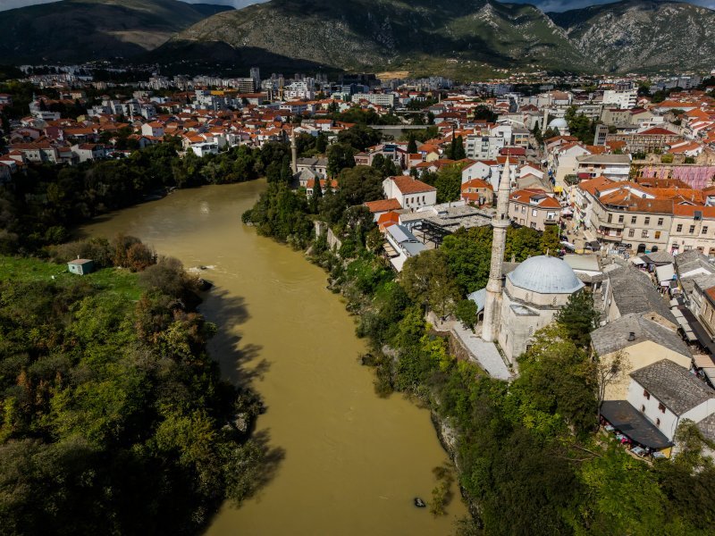 Neretva promijenila boju