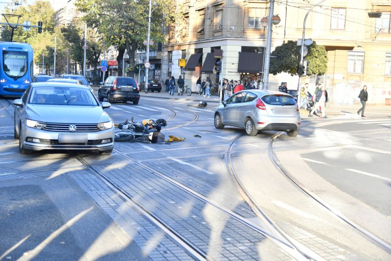 Prometna na križanju Vodnikove ulice i Savske ceste