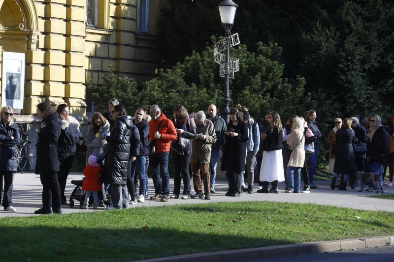 Početak fizičke prodaje ulaznica za balet 'Orašar' u HNK