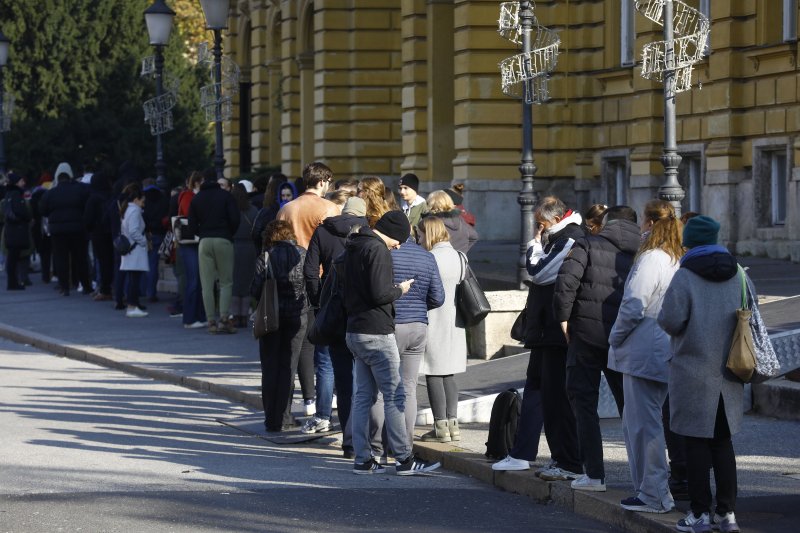 Početak fizičke prodaje ulaznica za balet 'Orašar' u HNK