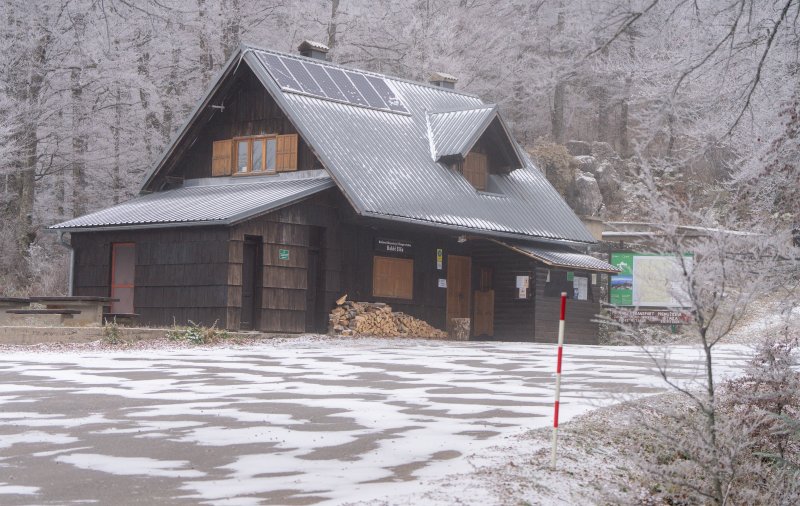 Snijeg na Zavižanu