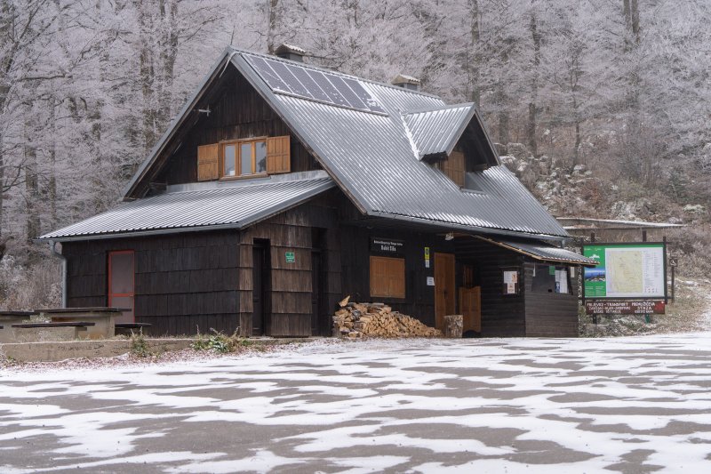 Snijeg na Zavižanu