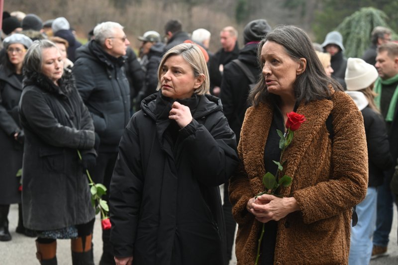 Sandra Benčić, Urša Raukar Gamulin