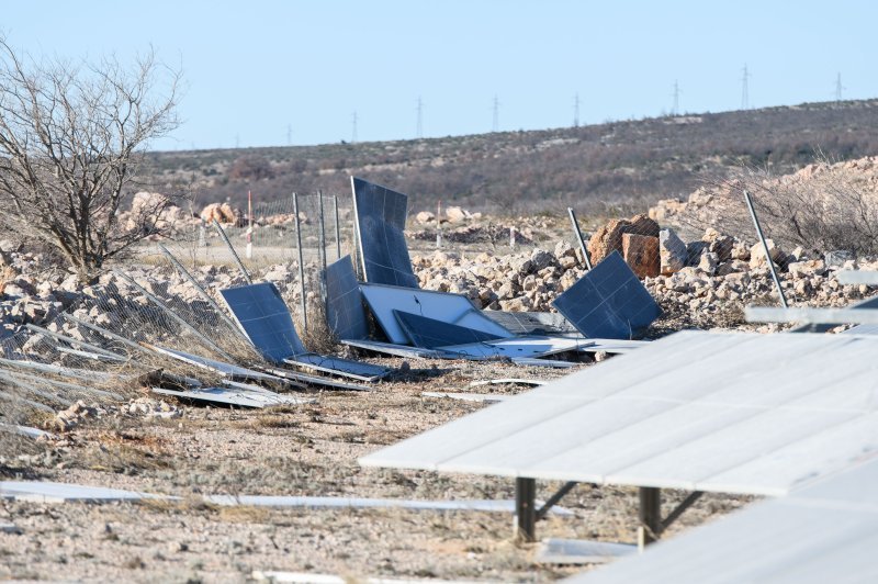 Zaton Obrovački: Bura uništila jednu od najvećih solarnih elektrana u Hrvatskoj