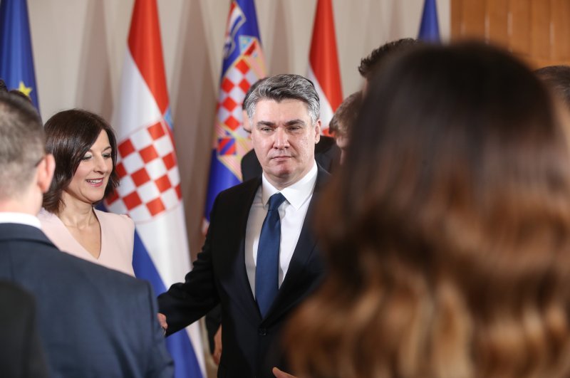 Prvi mandat Zorana Milanovića - inauguracija na Pantovčaku