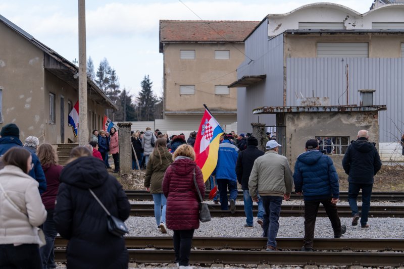 U Gospiću održan prosvjed zbog odlaganja opasnog otpada