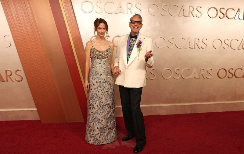 Emilie Livingston i Jeff Goldblum