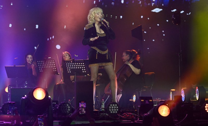 Lepa Brena: Koncert u zagrebačkoj Areni