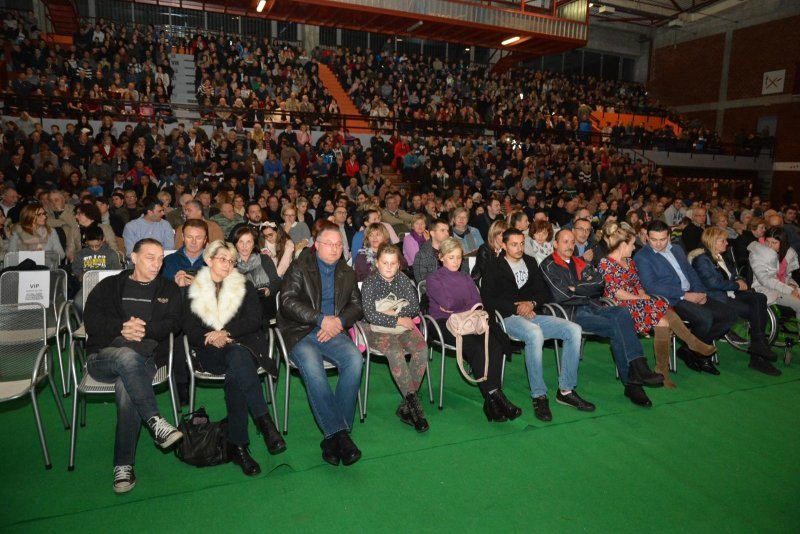 Hit predstava 'Sjajni momci' na hrvatskoj turneji oduševila i velik broj Bjelovarčana