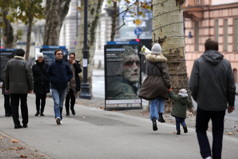 Raspjevani mama i sinčić