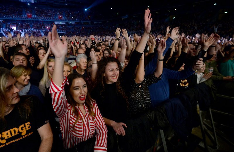 Koncert Parnog valjka u prepunoj Areni