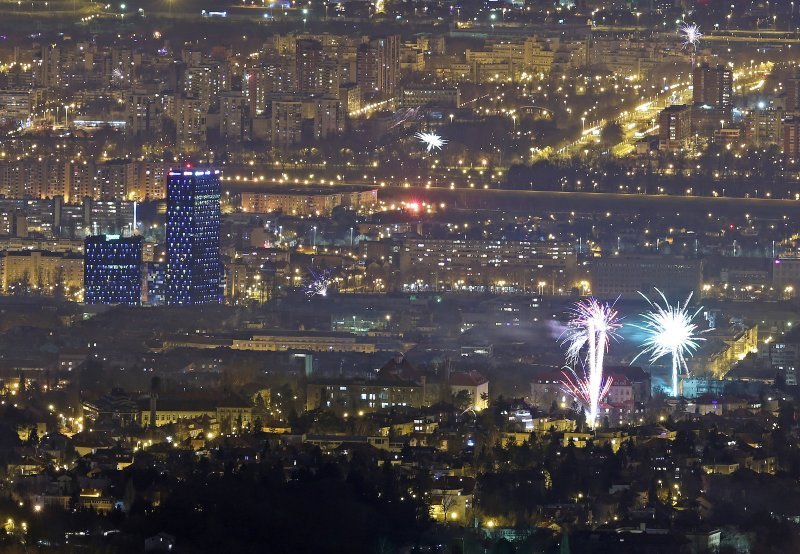 Novogodišnji vatromet nad Zagrebom