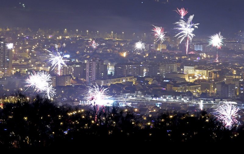 Novogodišnji vatromet nad Zagrebom