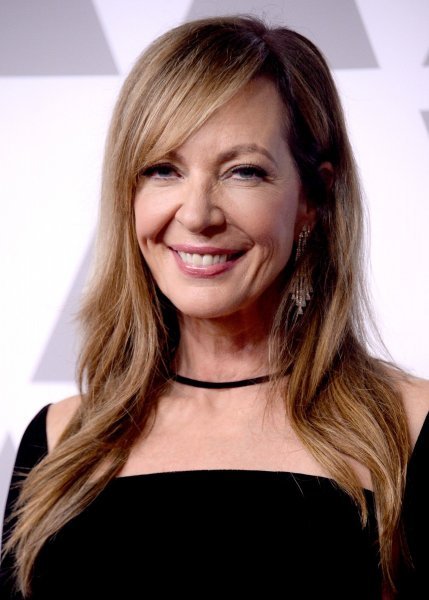 Allison Janney (2)