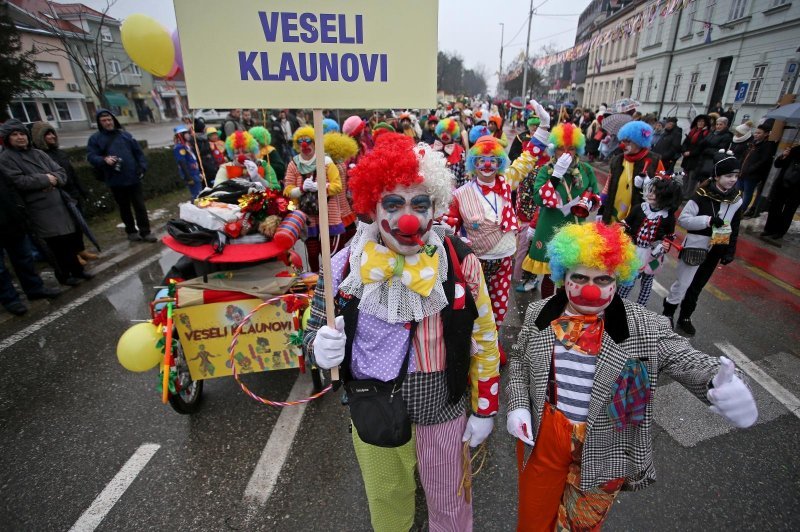 Velika Gorica: Velika fašnička povorka u sklopu 109. Turopoljskog fašnika