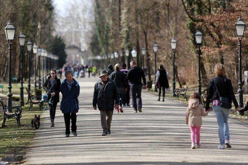 Sunčano poslijepodne u parku Maksimir