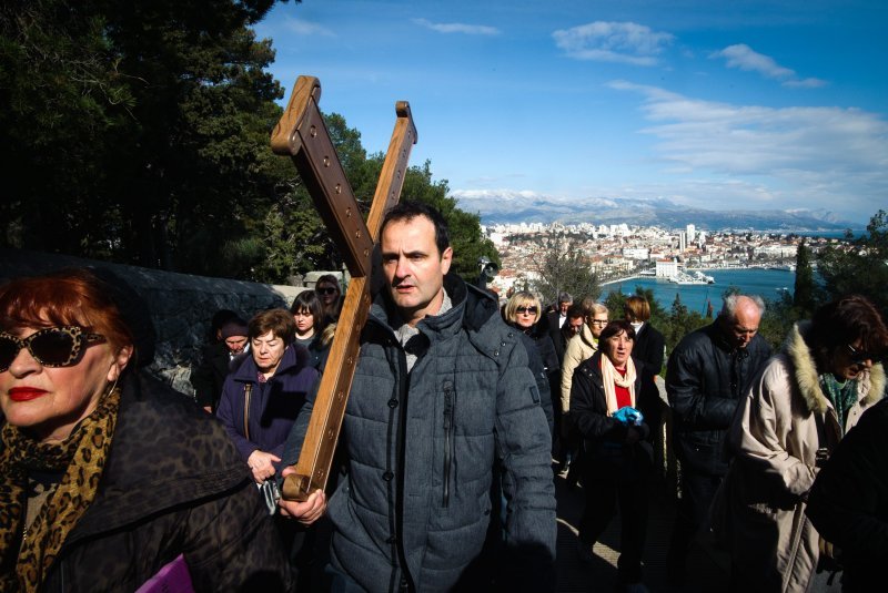 Andro Krstulović Opara na Križnom putu