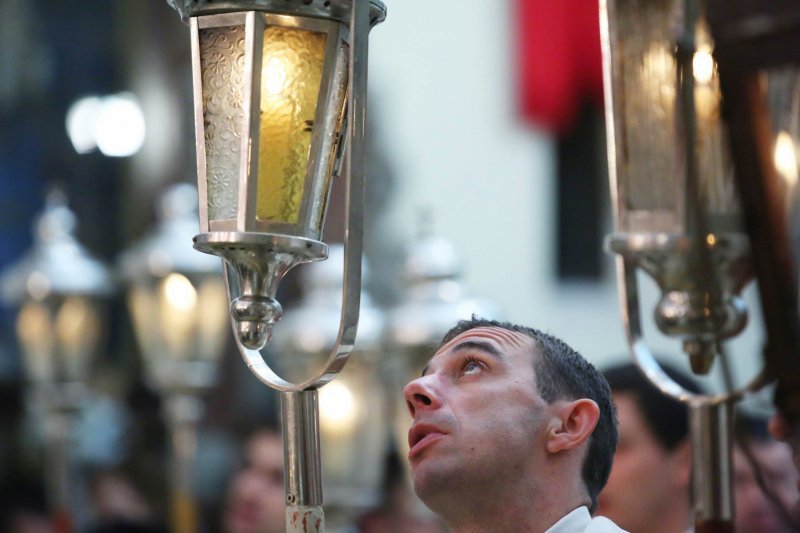 Andrej Plenković na hvarskoj procesiji 'Za križen'