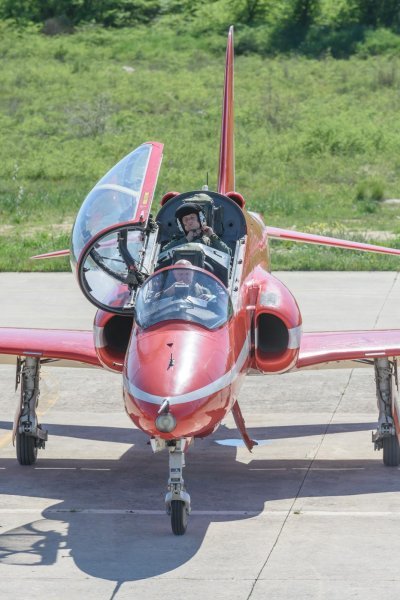 Akrobatska grupa Red Arrows u posjetu Krilima Oluje u Zemuniku